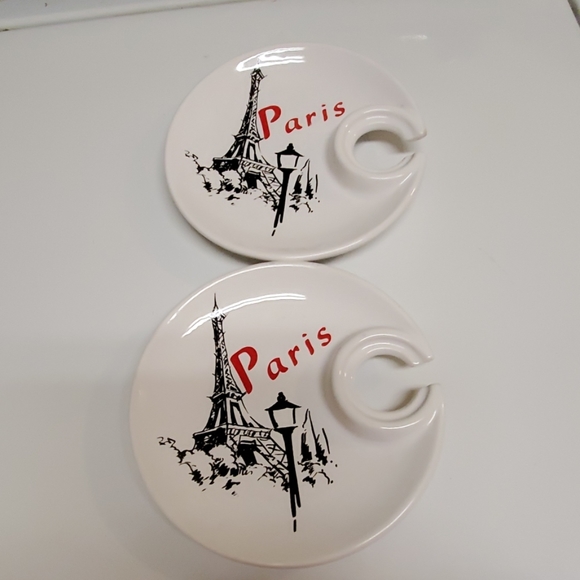 Plates - Picture 2 of 3